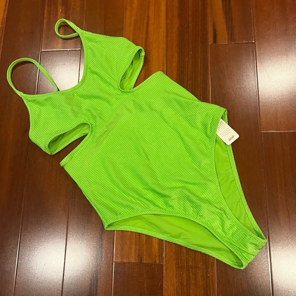 New NWT Aerie Neon Green Swimsuit One-Piece Cheeky Ribbed‎ Cutout Size XS